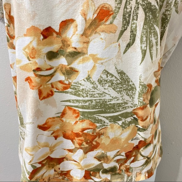 Alfred Dunner Floral Embellished Short Sleeve top - Picture 6 of 10